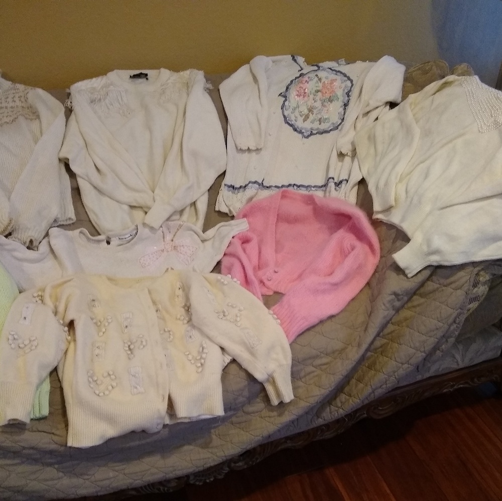 Beautiful sweaters. Size medium and large
